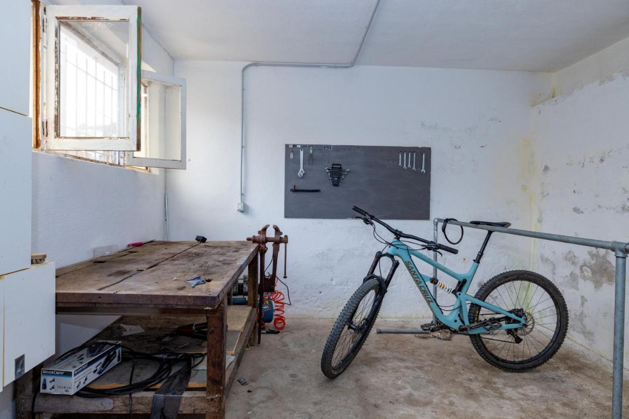 Casa Romeo Appartamento Con Posto Auto Finale Ligure Extérieur photo