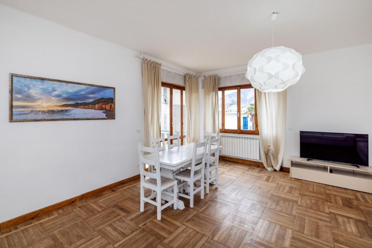 Casa Romeo Appartamento Con Posto Auto Finale Ligure Extérieur photo