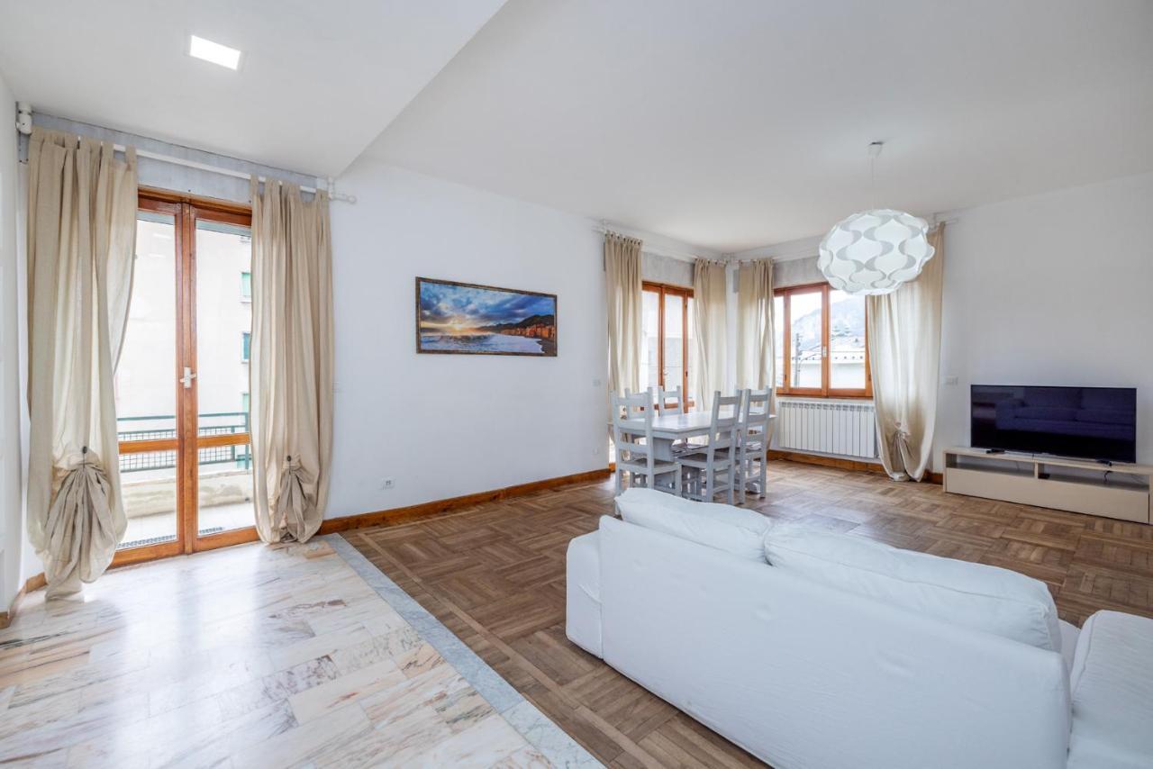 Casa Romeo Appartamento Con Posto Auto Finale Ligure Extérieur photo