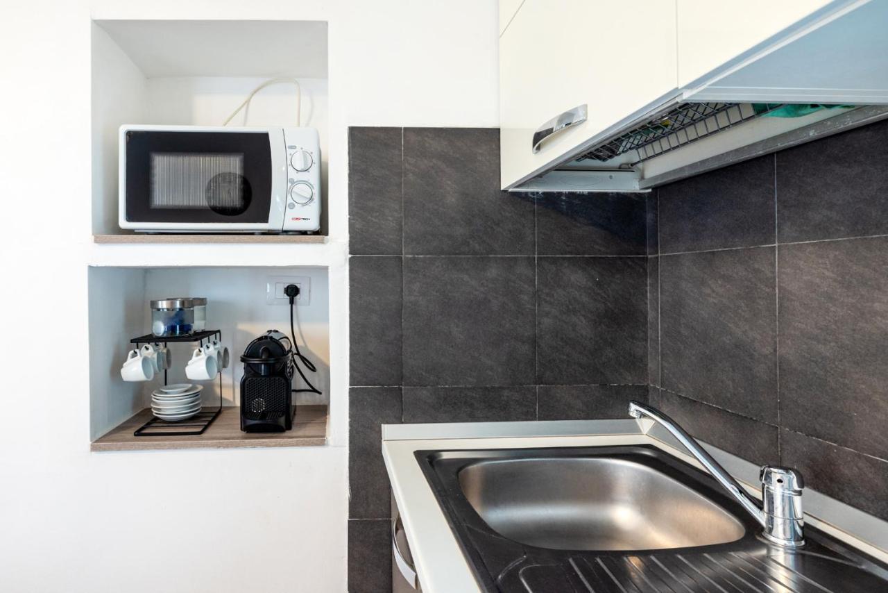 Casa Romeo Appartamento Con Posto Auto Finale Ligure Extérieur photo